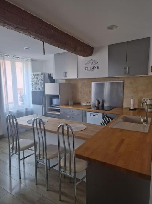 Appartement Dans Le Faubourg Proche De La Plage Collioure Bagian luar foto